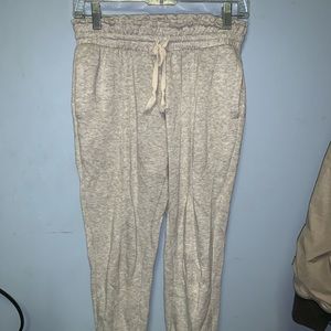 Womans grey sweat pants